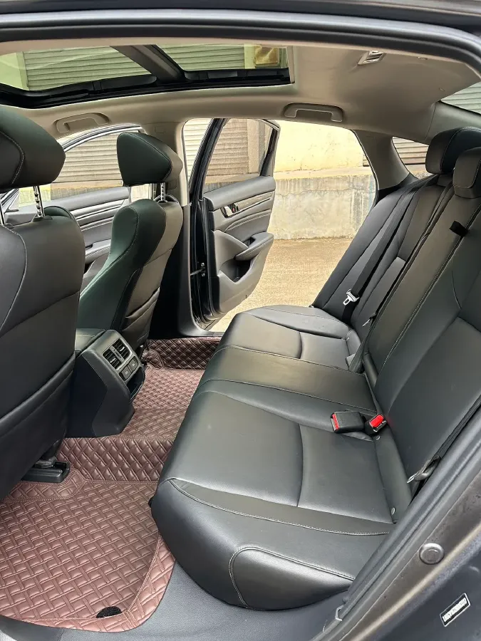 2022 Honda Accord 1.5T 194HP L4 CVT,autocango,china used car exporter,china ev exporter,chinese used car exporter,chinese used ev exporter