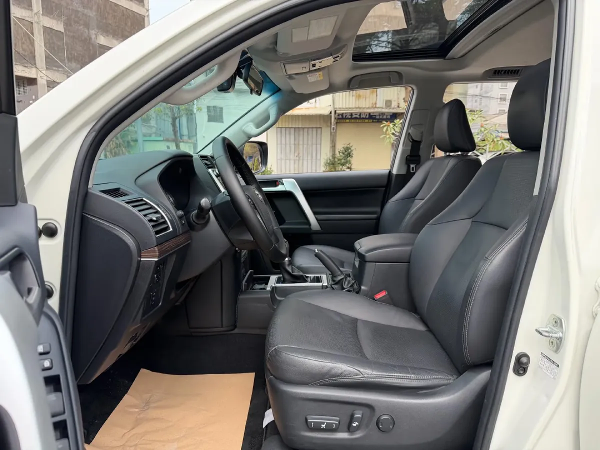 2019 Toyota Land Cruiser Prado 3.5L 280HP V6 6AT,autocango,china used car exporter,china ev exporter,chinese used car exporter,chinese used ev exporter