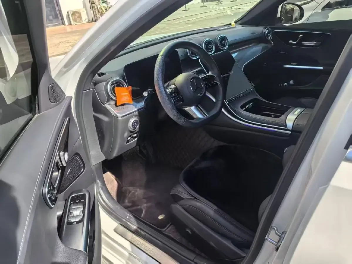 2023 Mercedes-Benz C Class 1.5T 204HP L4 9AT,autocango,china used car exporter,china ev exporter,chinese used car exporter,chinese used ev exporter