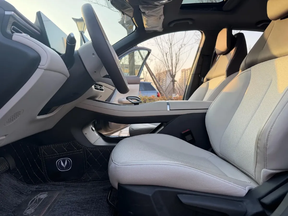 2026 ChangAn Eado 1.5T 192HP L4 7DCT,autocango,china used car exporter,china ev exporter,chinese used car exporter,chinese used ev exporter