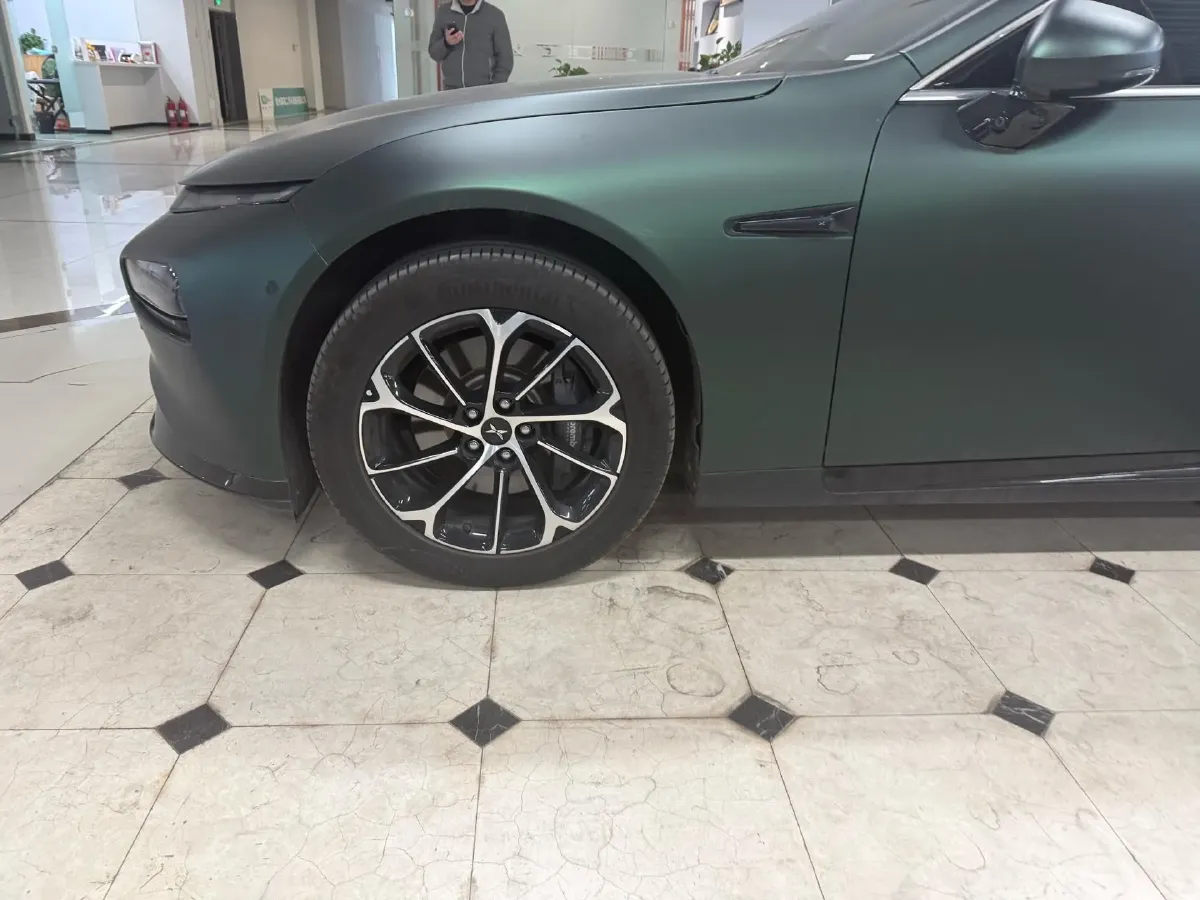 2022 Xpeng P7 BEV 70.8KWH,autocango,china used car exporter,china ev exporter,chinese used car exporter,chinese used ev exporter