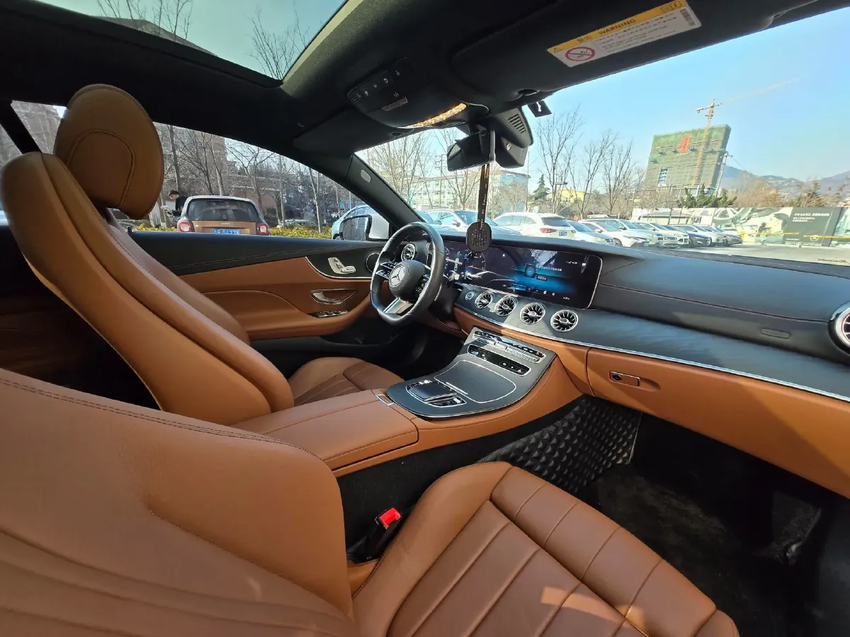 2021 Mercedes-Benz E Class 1.5T 184HP L4 9AT,autocango,china used car exporter,china ev exporter,chinese used car exporter,chinese used ev exporter