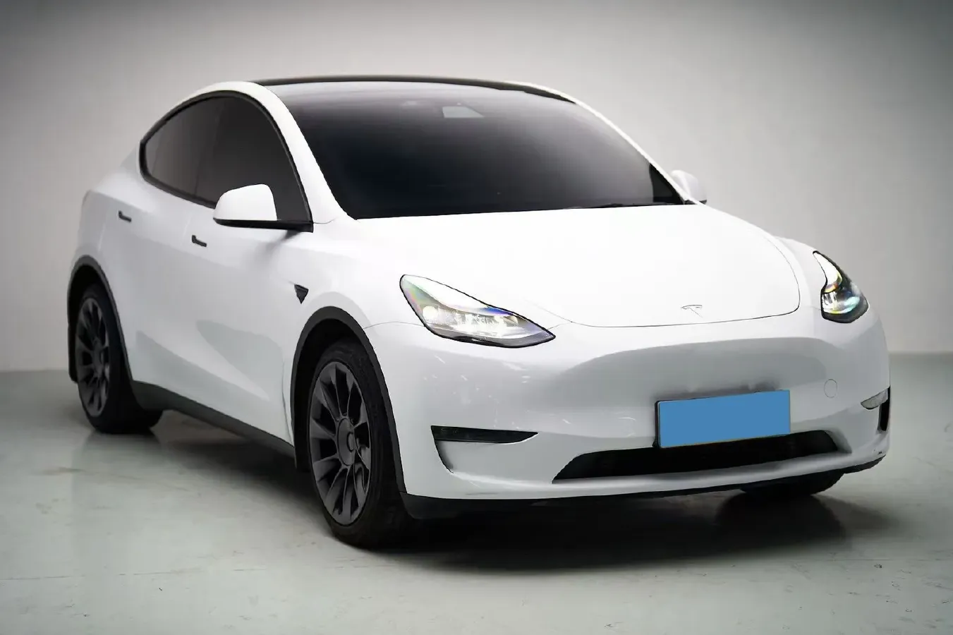 2021 Tesla Model Y BEV 60KWH,autocango,china used car exporter,china ev exporter,chinese used car exporter,chinese used ev exporter