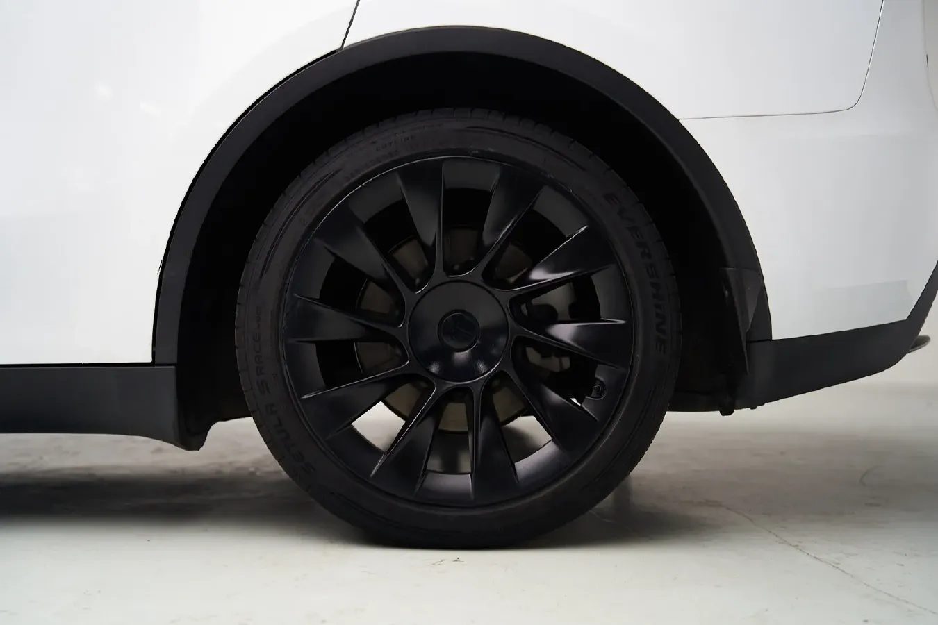 2021 Tesla Model Y BEV 60KWH,autocango,china used car exporter,china ev exporter,chinese used car exporter,chinese used ev exporter