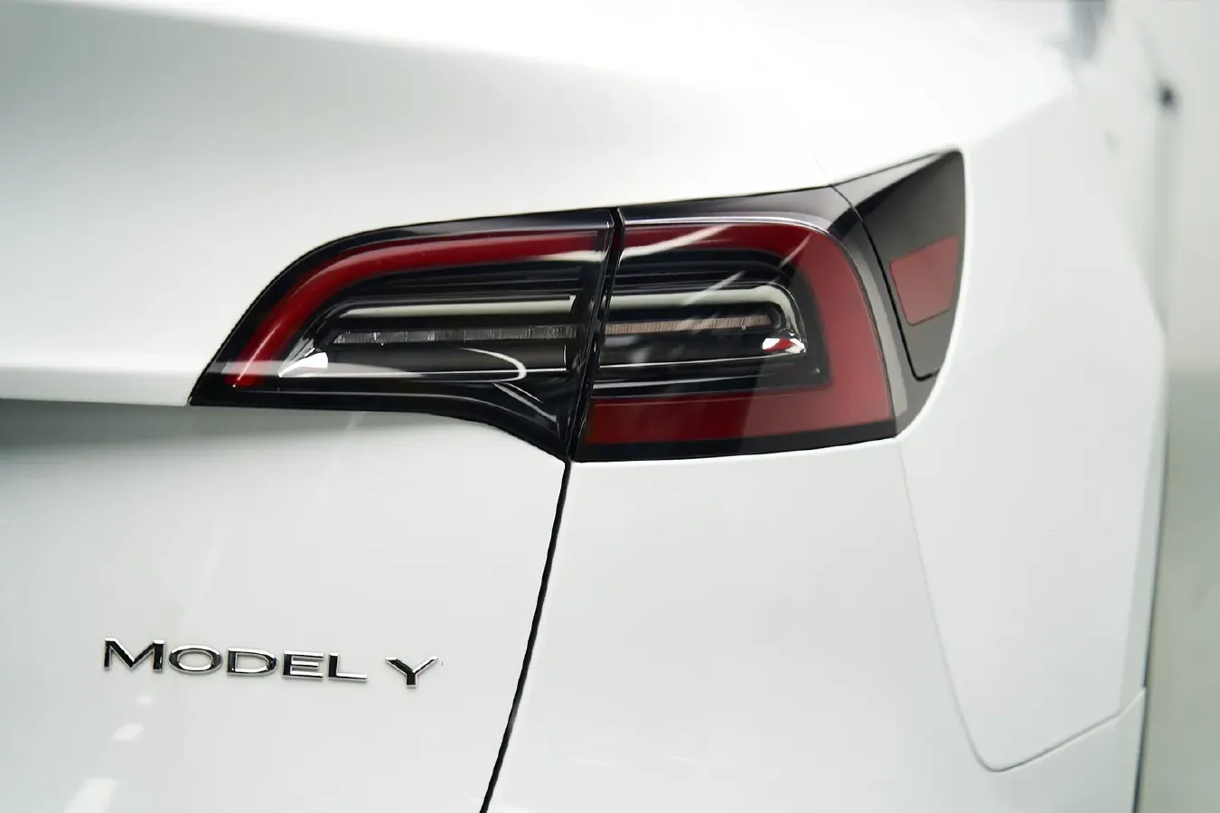 2021 Tesla Model Y BEV 60KWH,autocango,china used car exporter,china ev exporter,chinese used car exporter,chinese used ev exporter