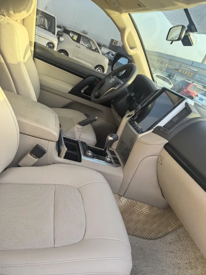 2019 Chevrolet Trax 1.0T 125HP L3 6AT,autocango,china used car exporter,china ev exporter,chinese used car exporter,chinese used ev exporter