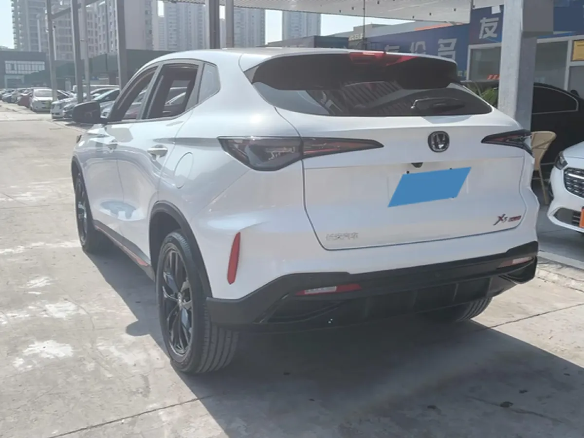2026 ChangAn X5 PLUS 1.5T 192HP L4 7DCT,autocango,china used car exporter,china ev exporter,chinese used car exporter,chinese used ev exporter