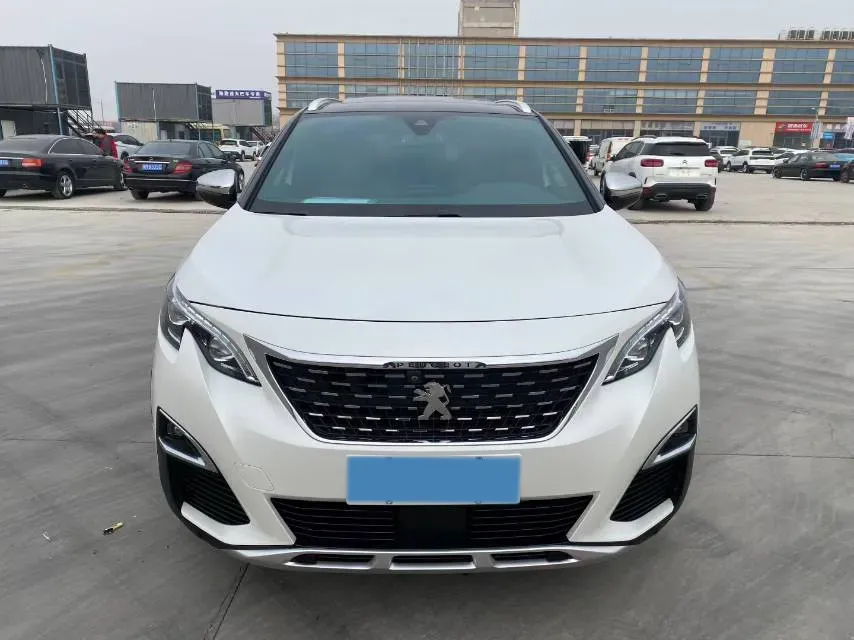 2019 Peugeot 5008 1.8T 204HP L4 6AT,autocango,china used car exporter,china ev exporter,chinese used car exporter,chinese used ev exporter