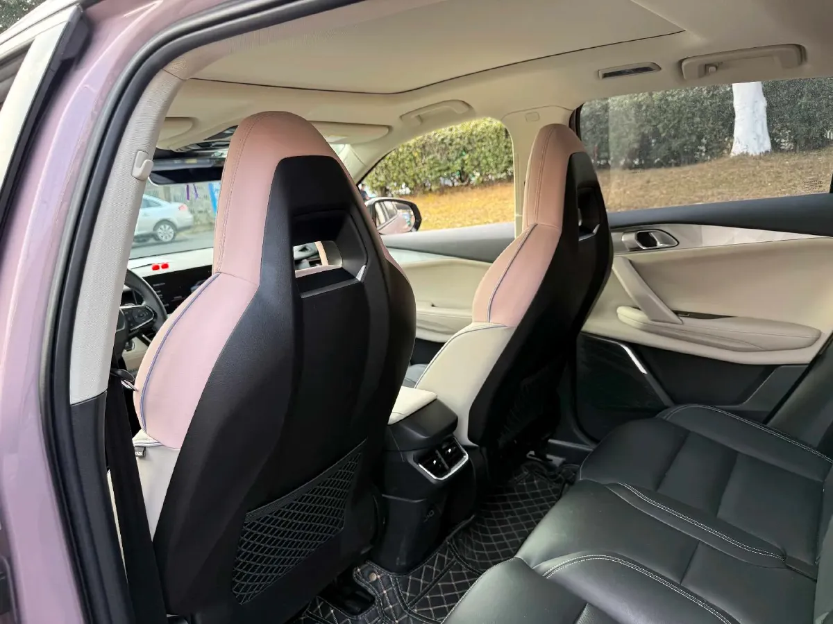 2021 LYNK&CO 06 1.5T 177HP L3 7DCT,autocango,china used car exporter,china ev exporter,chinese used car exporter,chinese used ev exporter