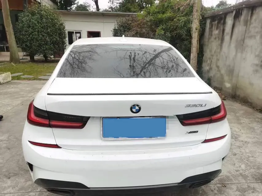 2022 BMW 3 Series 2.0T 258HP L4 8AT,autocango,china used car exporter,china ev exporter,chinese used car exporter,chinese used ev exporter