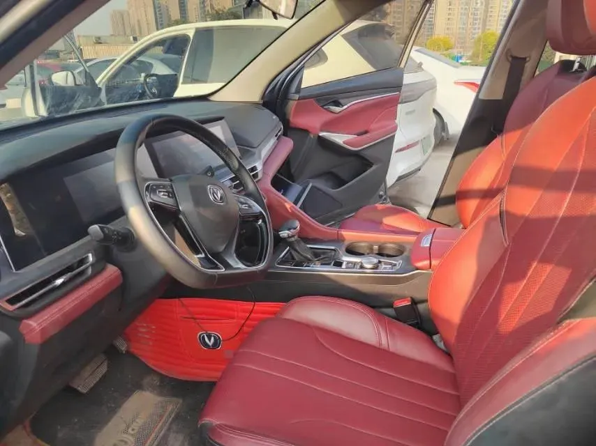 2021 ChangAn CS75 Plus 1.5T 178HP L4 6AT,autocango,china used car exporter,china ev exporter,chinese used car exporter,chinese used ev exporter