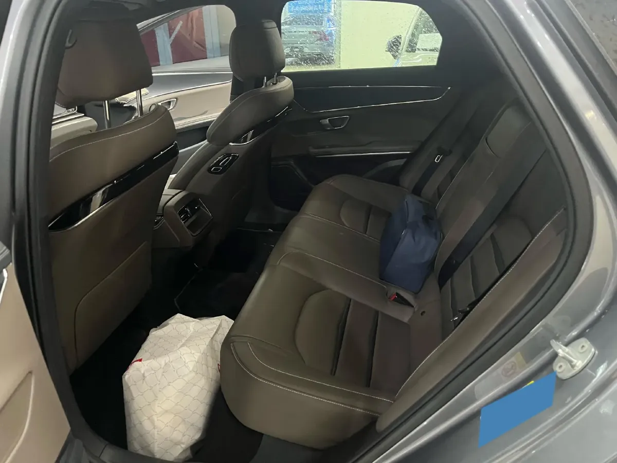 2020 WEY VV7 2.0T 227HP L4 7DCT PHEV,autocango,china used car exporter,china ev exporter,chinese used car exporter,chinese used ev exporter