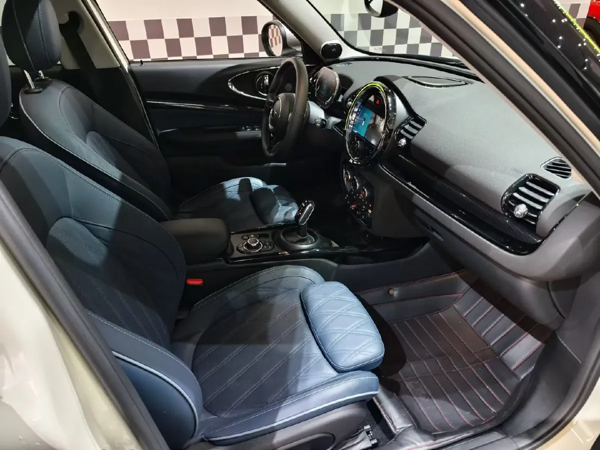 2022 MINI CLUBMAN 2.0T 192HP L4 7DCT,autocango,china used car exporter,china ev exporter,chinese used car exporter,chinese used ev exporter