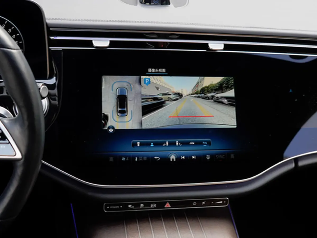 2024 Mercedes-Benz E Class 2.0T 204HP L4 9AT PHEV 25.4KWH,autocango,china used car exporter,china ev exporter,chinese used car exporter,chinese used ev exporter