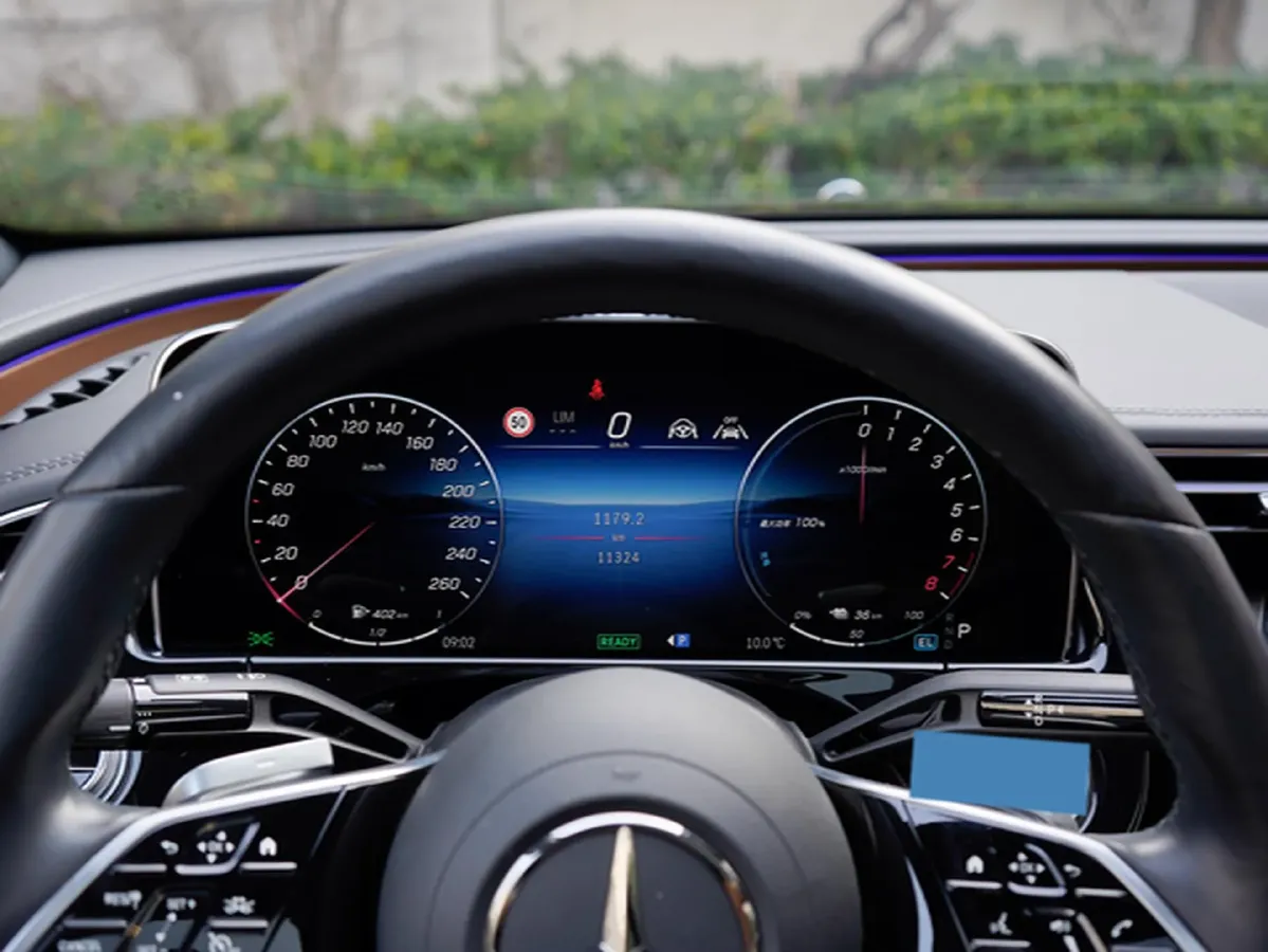 2024 Mercedes-Benz E Class 2.0T 204HP L4 9AT PHEV 25.4KWH,autocango,china used car exporter,china ev exporter,chinese used car exporter,chinese used ev exporter