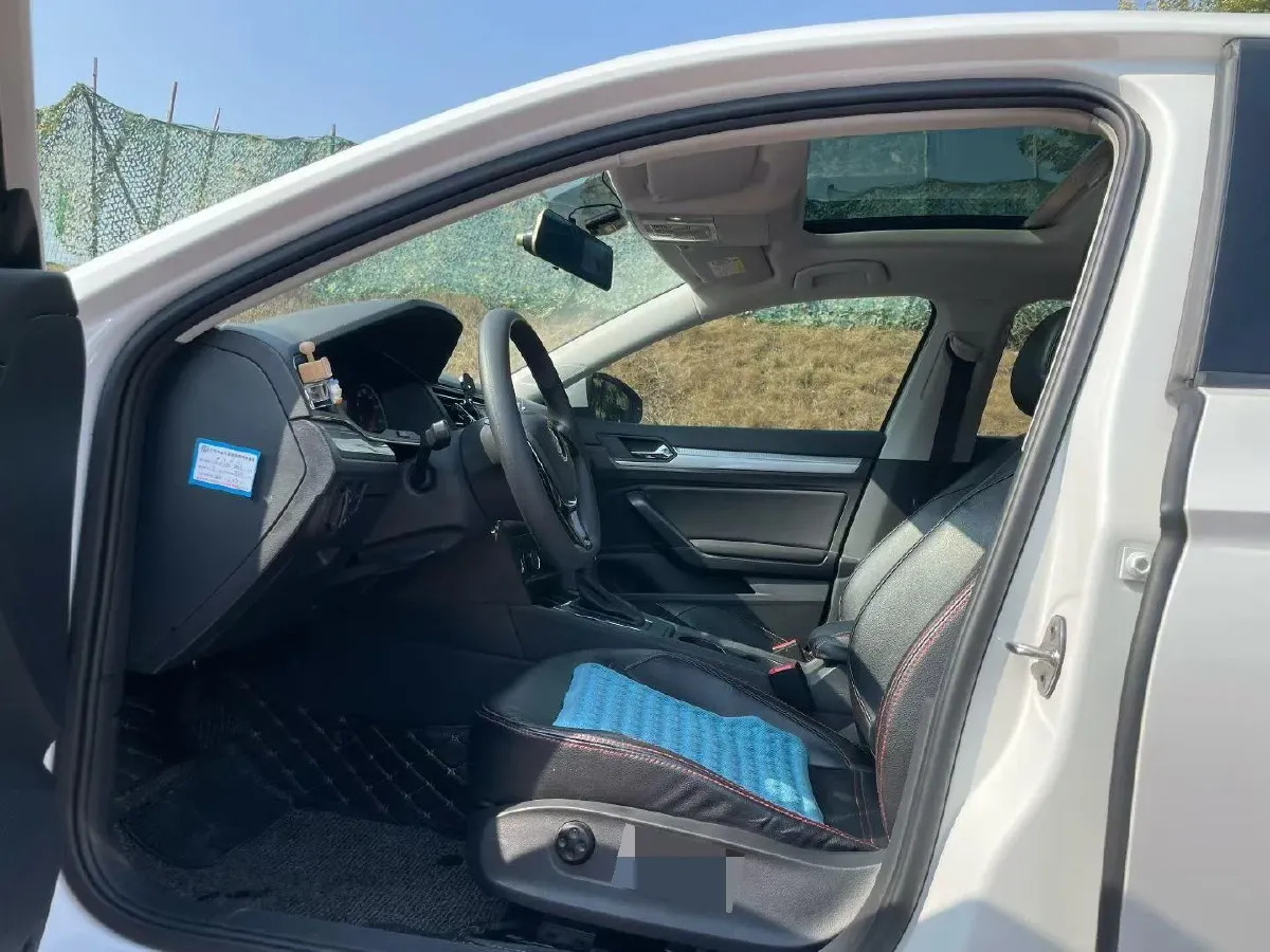 2019 Volkswagen Lamando 1.4T 131HP L4 7DCT,autocango,china used car exporter,china ev exporter,chinese used car exporter,chinese used ev exporter