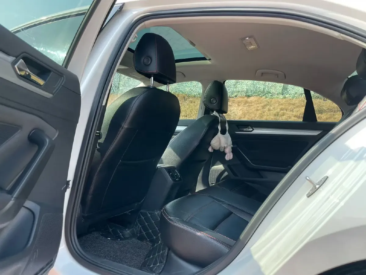 2019 Volkswagen Lamando 1.4T 131HP L4 7DCT,autocango,china used car exporter,china ev exporter,chinese used car exporter,chinese used ev exporter