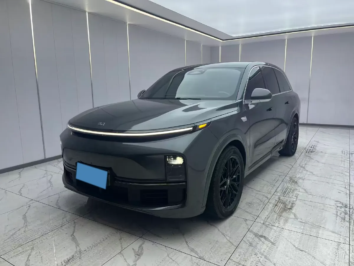 2023 Li L7 Range Extended 154HP REEV 40.9KWH,autocango,china used car exporter,china ev exporter,chinese used car exporter,chinese used ev exporter