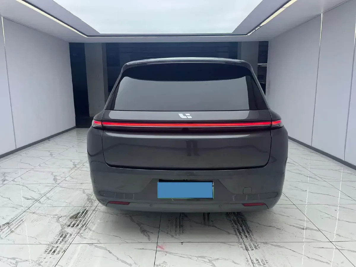 2023 Li L7 Range Extended 154HP REEV 40.9KWH,autocango,china used car exporter,china ev exporter,chinese used car exporter,chinese used ev exporter