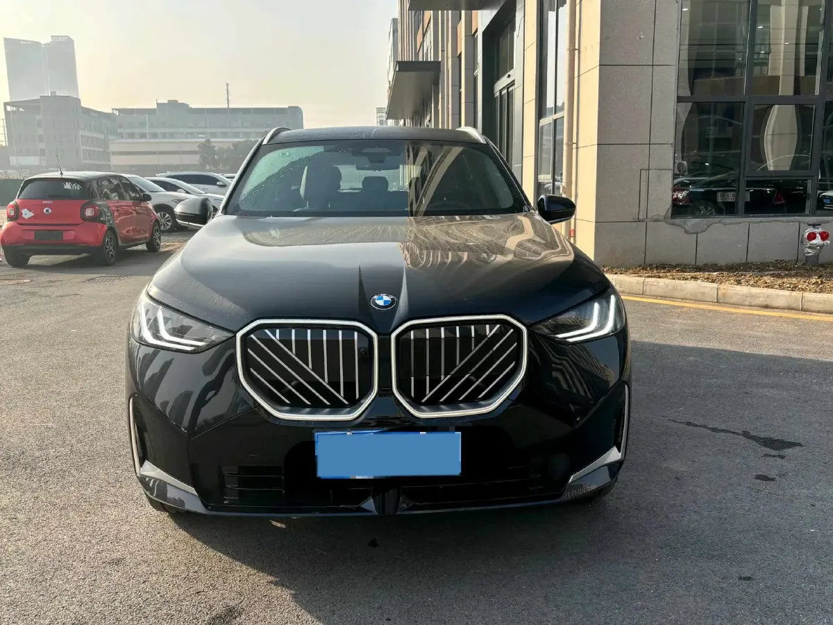 2025 BMW X3 2.0T 258HP L4 8AT,autocango,china used car exporter,china ev exporter,chinese used car exporter,chinese used ev exporter