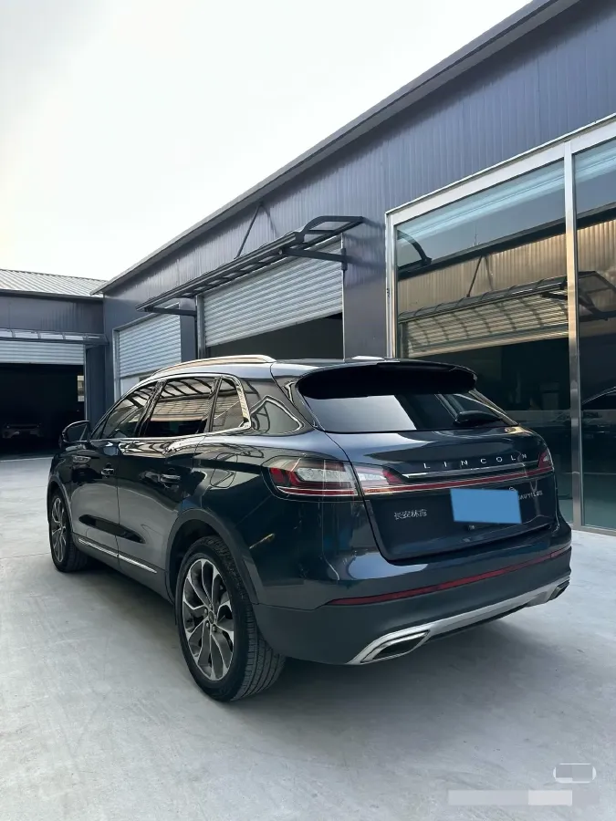 2021 Lincoln Nautilus 2.0T 245HP L4 8AT,autocango,china used car exporter,china ev exporter,chinese used car exporter,chinese used ev exporter