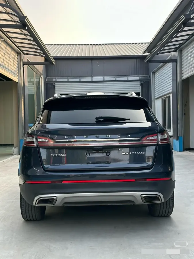 2021 Lincoln Nautilus 2.0T 245HP L4 8AT,autocango,china used car exporter,china ev exporter,chinese used car exporter,chinese used ev exporter