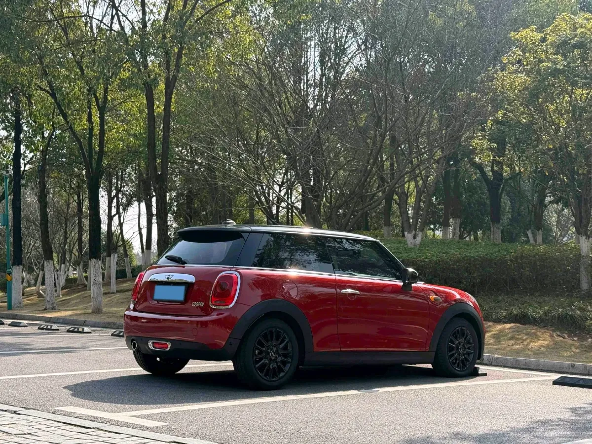 2018 MINI MINI 1.5T 136HP L3 6AT,autocango,china used car exporter,china ev exporter,chinese used car exporter,chinese used ev exporter