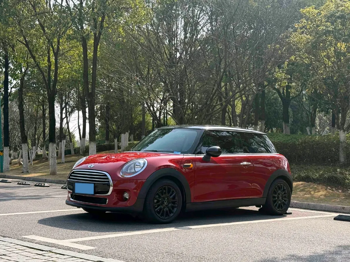 2018 MINI MINI 1.5T 136HP L3 6AT,autocango,china used car exporter,china ev exporter,chinese used car exporter,chinese used ev exporter