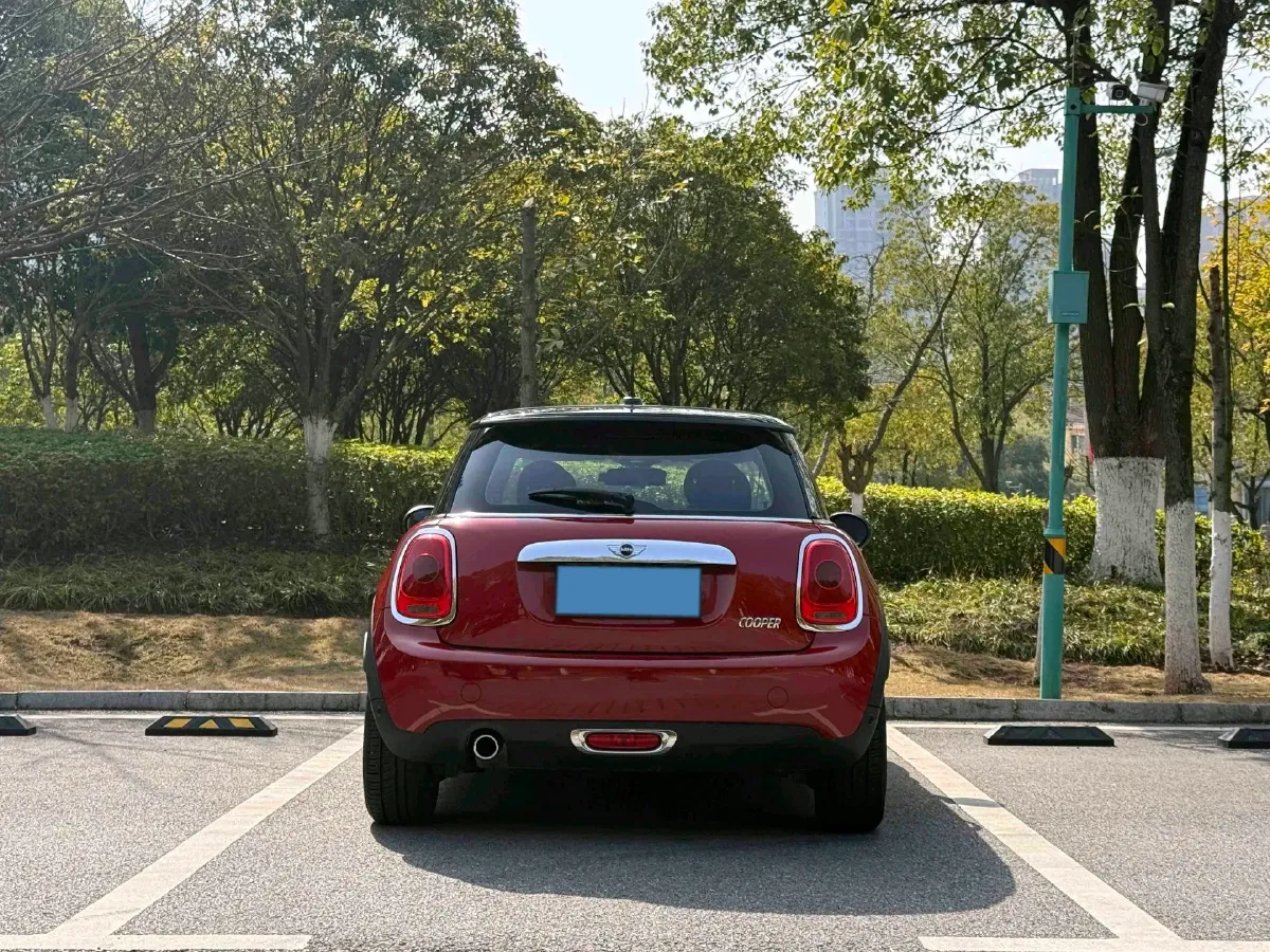2018 MINI MINI 1.5T 136HP L3 6AT,autocango,china used car exporter,china ev exporter,chinese used car exporter,chinese used ev exporter