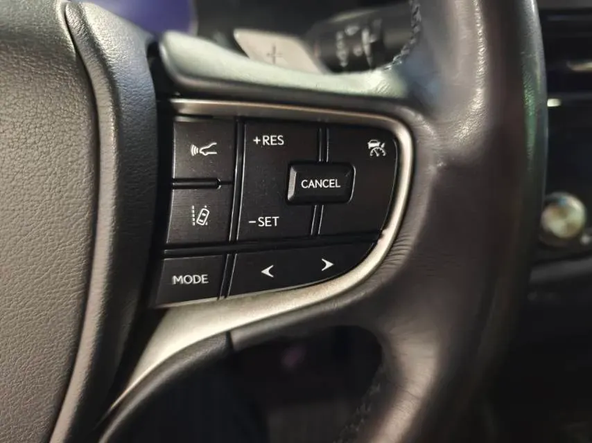 2023 Lexus ES 2.0L 173HP L4 CVT,autocango,china used car exporter,china ev exporter,chinese used car exporter,chinese used ev exporter