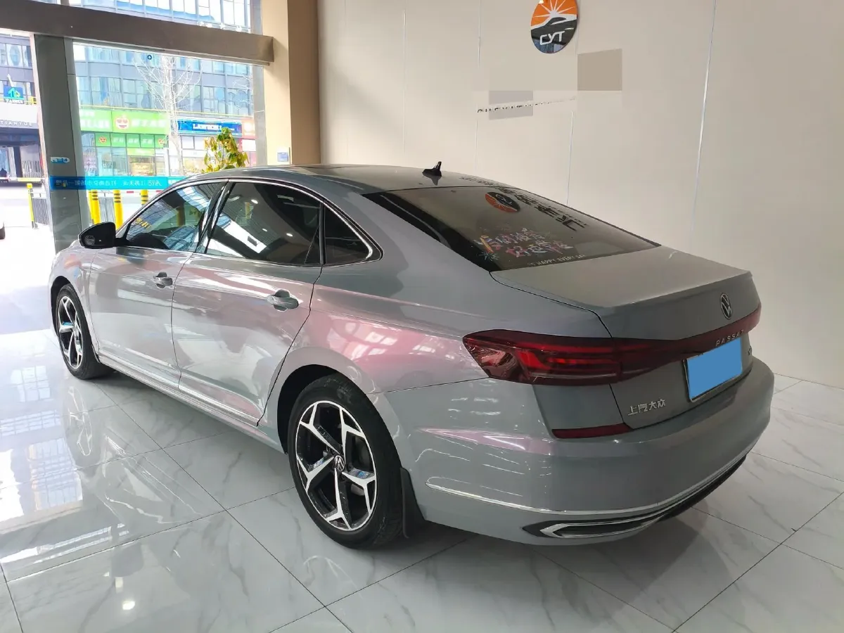 2024 Volkswagen Passat 2.0T 220HP L4 7DCT,autocango,china used car exporter,china ev exporter,chinese used car exporter,chinese used ev exporter