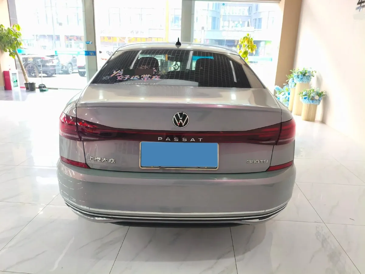 2024 Volkswagen Passat 2.0T 220HP L4 7DCT,autocango,china used car exporter,china ev exporter,chinese used car exporter,chinese used ev exporter