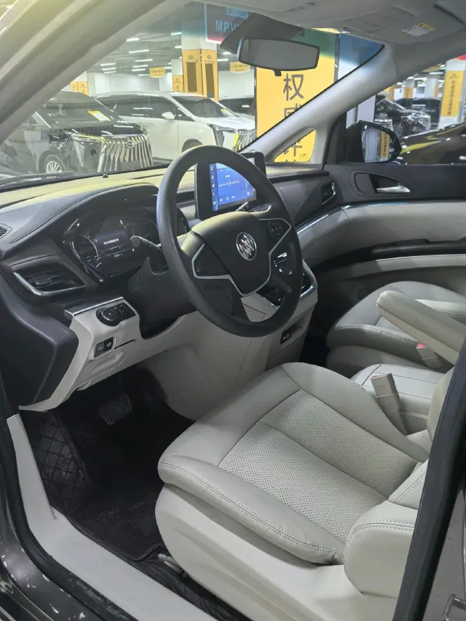 2022 Buick GL8 2.0T 237HP L4 9AT,autocango,china used car exporter,china ev exporter,chinese used car exporter,chinese used ev exporter