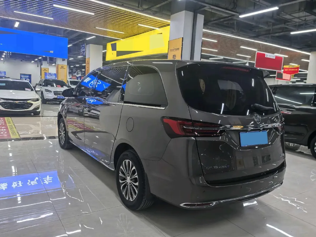 2022 Buick GL8 2.0T 237HP L4 9AT,autocango,china used car exporter,china ev exporter,chinese used car exporter,chinese used ev exporter