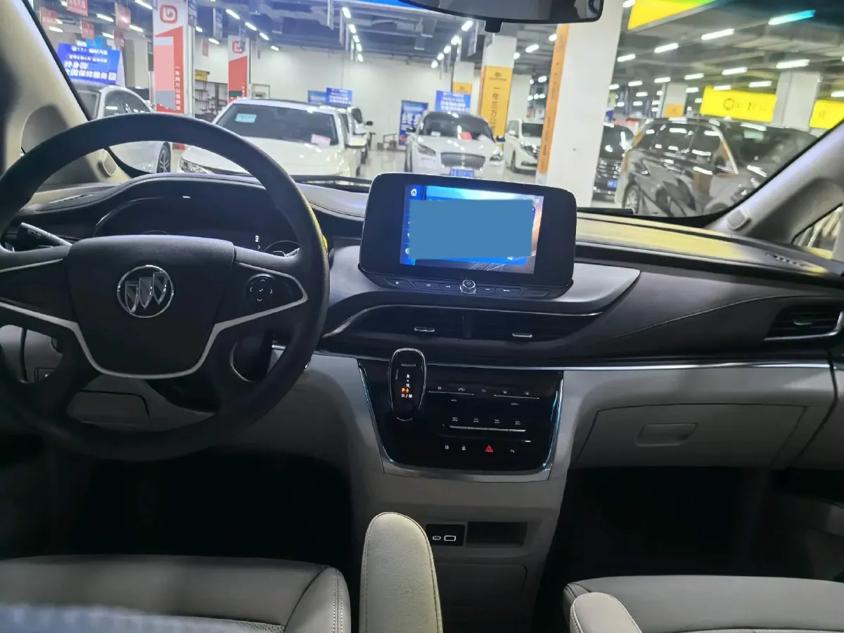 2022 Buick GL8 2.0T 237HP L4 9AT,autocango,china used car exporter,china ev exporter,chinese used car exporter,chinese used ev exporter