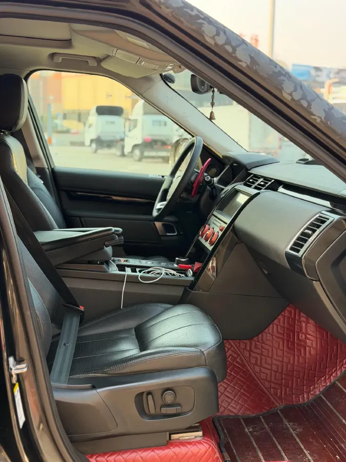 2020 Land Rover Discovery 3.0T 340HP V6 8AT,autocango,china used car exporter,china ev exporter,chinese used car exporter,chinese used ev exporter