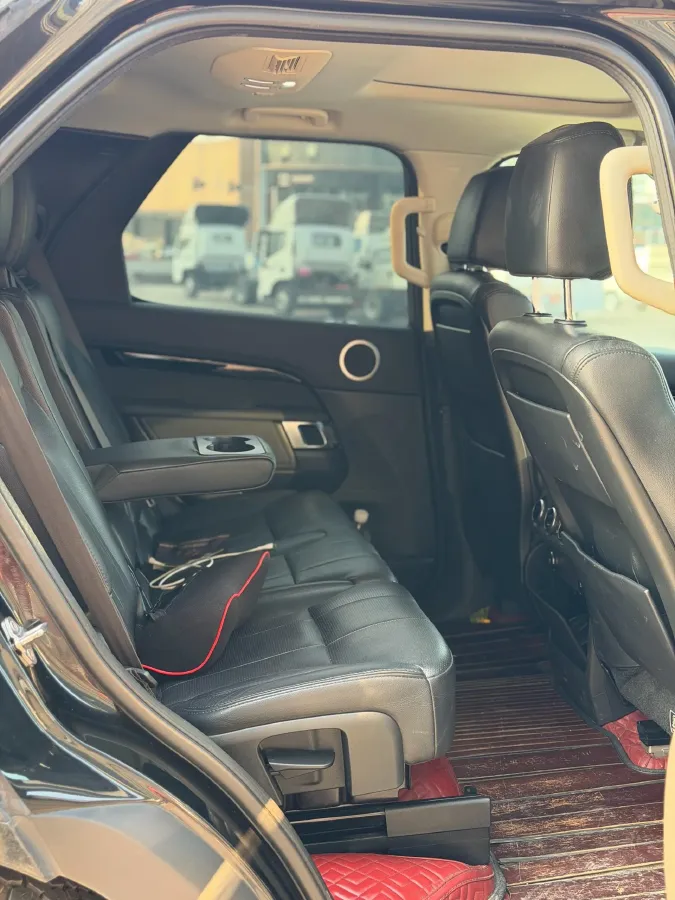 2020 Land Rover Discovery 3.0T 340HP V6 8AT,autocango,china used car exporter,china ev exporter,chinese used car exporter,chinese used ev exporter