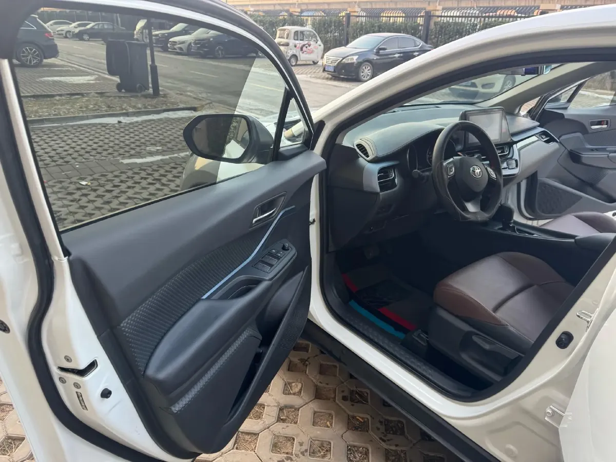 2022 Toyota Izoa 2.0L 171HP L4 CVT,autocango,china used car exporter,china ev exporter,chinese used car exporter,chinese used ev exporter