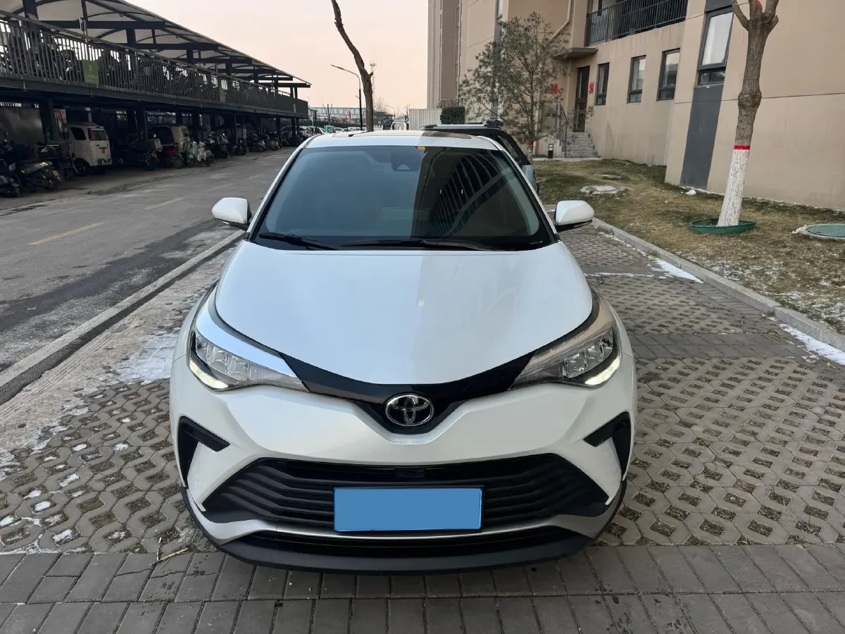 2022 Toyota Izoa 2.0L 171HP L4 CVT,autocango,china used car exporter,china ev exporter,chinese used car exporter,chinese used ev exporter