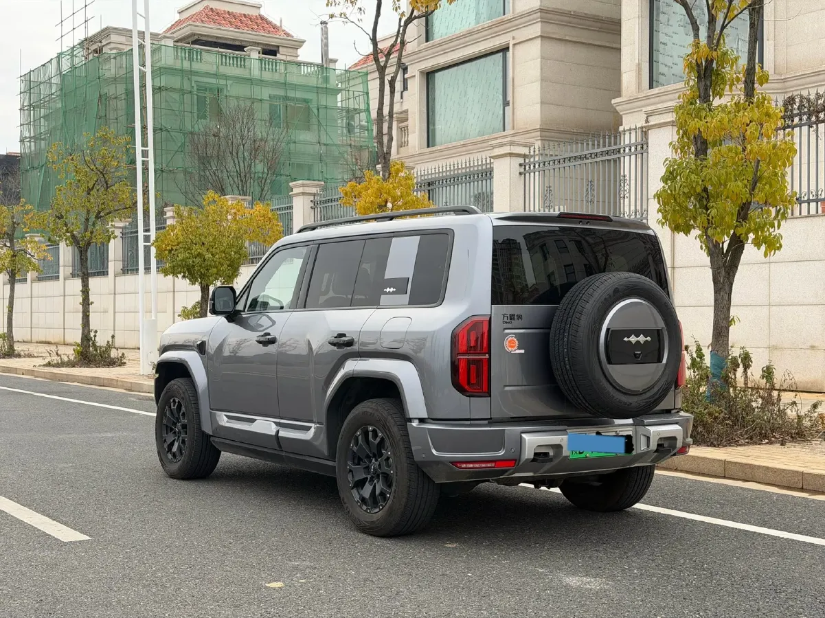 2025 FangChengBao Bao 5 1.5T 194HP L4 E-CVT PHEV 31.8KWH,autocango,china used car exporter,china ev exporter,chinese used car exporter,chinese used ev exporter