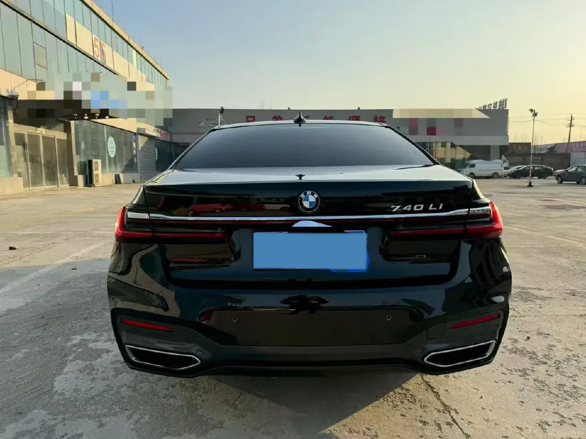 2019 BMW 7 Series 2.0T 265HP L4 8AT,autocango,china used car exporter,china ev exporter,chinese used car exporter,chinese used ev exporter