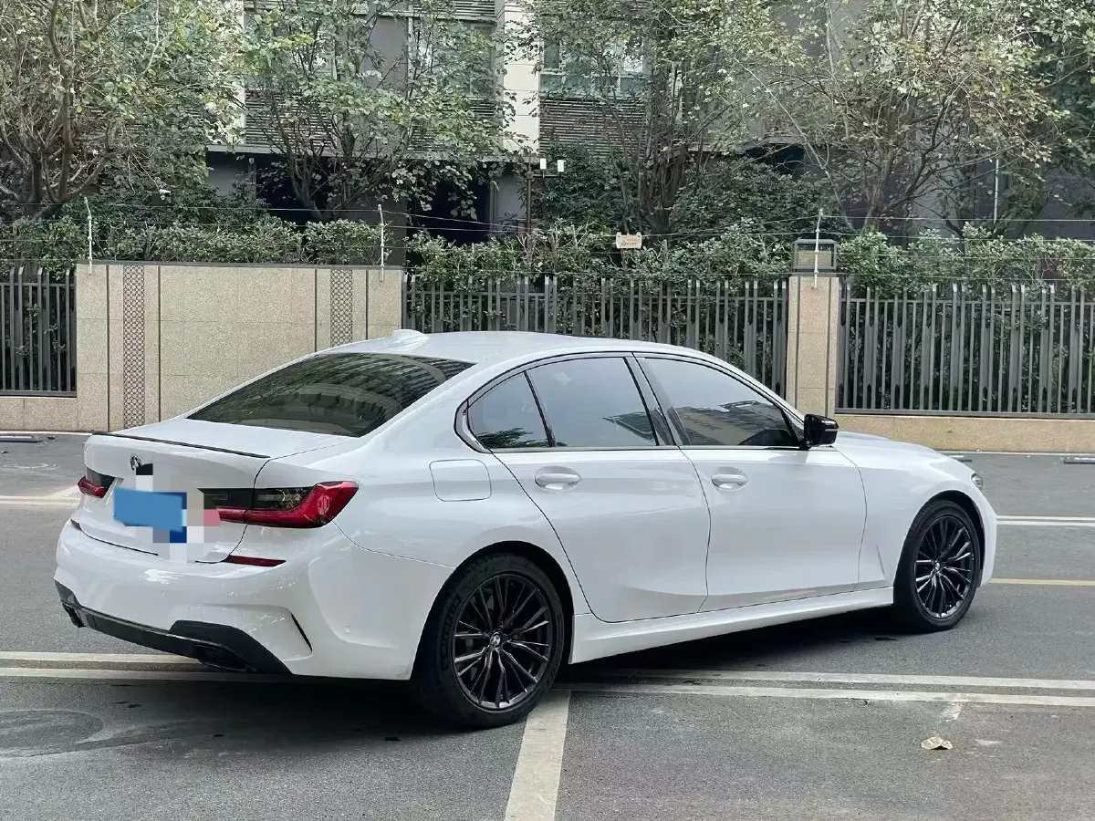 2020 BMW 3 Series 2.0T 258HP L4 8AT,autocango,china used car exporter,china ev exporter,chinese used car exporter,chinese used ev exporter