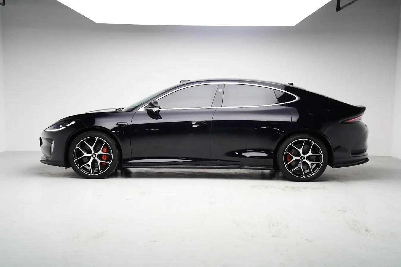 2025 IM L6 BEV,autocango,china used car exporter,china ev exporter,chinese used car exporter,chinese used ev exporter