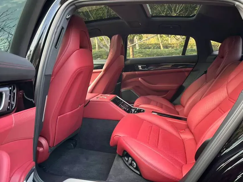 2017 Porsche Panamera 3.0T 330HP V6 8DCT,autocango,china used car exporter,china ev exporter,chinese used car exporter,chinese used ev exporter