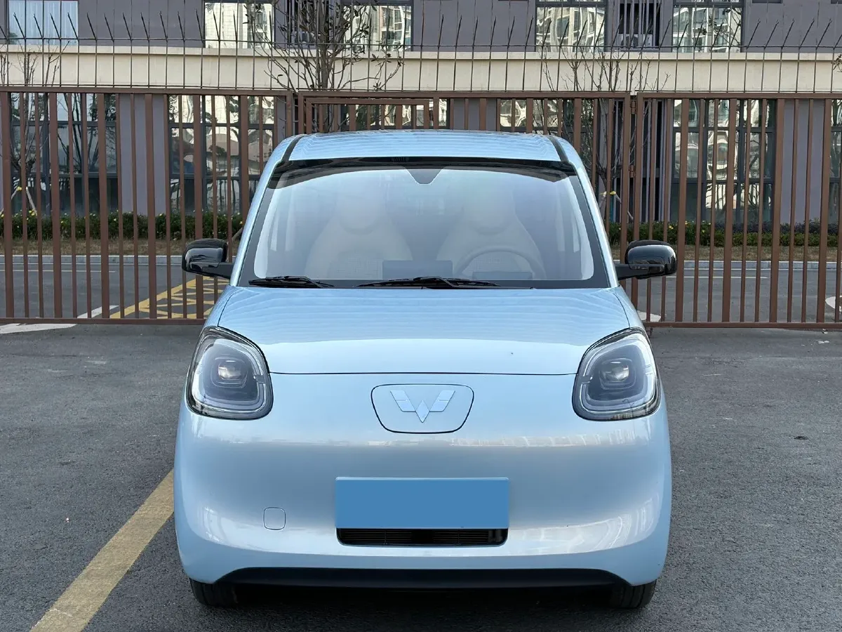 2025 WuLing HongGuang MINI EV BEV 16.2KWH,autocango,china used car exporter,china ev exporter,chinese used car exporter,chinese used ev exporter