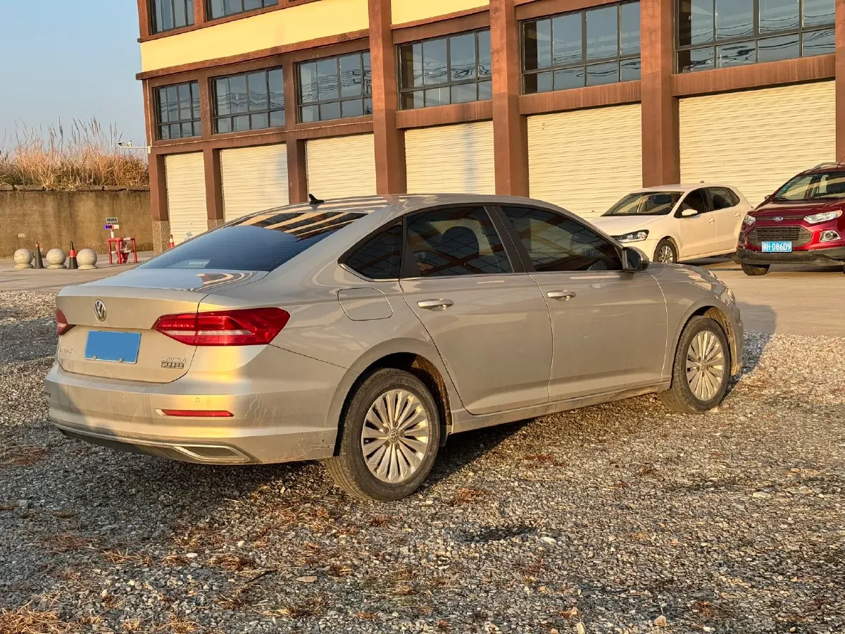 2019 Volkswagen Lavida 1.5L 113HP L4 6AT,autocango,china used car exporter,china ev exporter,chinese used car exporter,chinese used ev exporter
