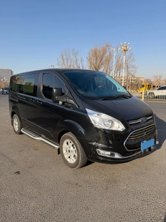 2020 Ford Tourneo 2.0T 203HP L4 6AT,autocango,china used car exporter,china ev exporter,chinese used car exporter,chinese used ev exporter
