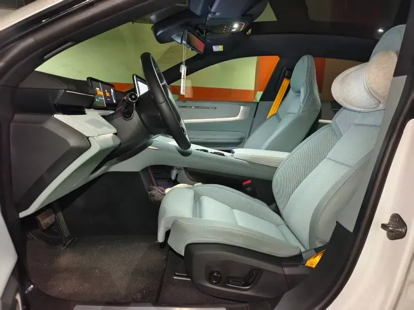 2024 Polestar 4 BEV 100KWH,autocango,china used car exporter,china ev exporter,chinese used car exporter,chinese used ev exporter