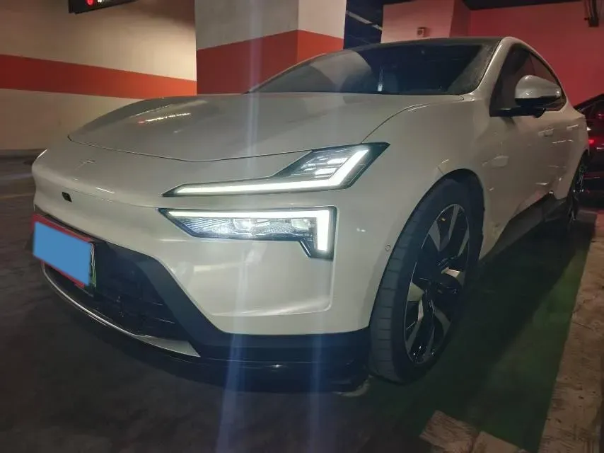 2024 Polestar 4 BEV 100KWH,autocango,china used car exporter,china ev exporter,chinese used car exporter,chinese used ev exporter