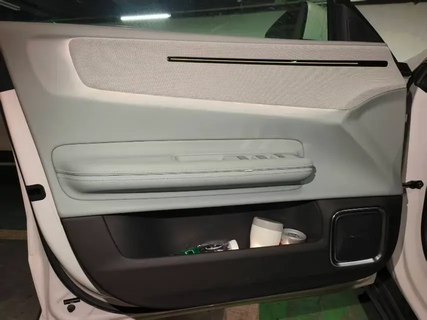 2024 Polestar 4 BEV 100KWH,autocango,china used car exporter,china ev exporter,chinese used car exporter,chinese used ev exporter